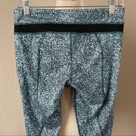 Lululemon Inspire Tight II Full-On Luxtreme - Picture 9 of 11